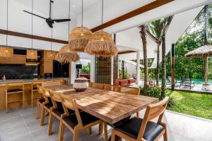 Villa Crazy Roof by BaliSuperHost