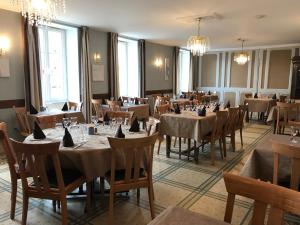 Hotels Logis hotel Saint-Joseph : photos des chambres