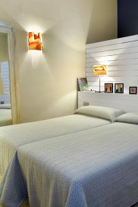 Hotel Mar de Tasmània - Auto Check-in