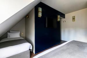 Deluxe Room (2 Adults + 1 Child) room in Maison Barbes