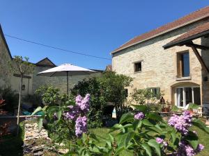 B&B / Chambres d'hotes La Cour des Delices : photos des chambres