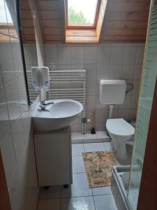 Hat Testvér Fogadó