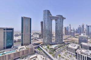 HOSPITALITYEXPERT Best 2BR in Downtown, Sleeps 5