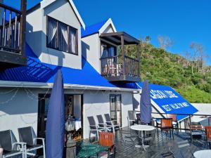 Lagoon Lodge