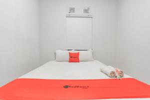 RedDoorz near Exit Toll Pasteur 4