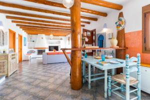 La Ballena Azul CONIL