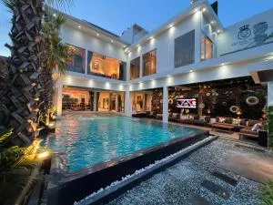 NEW 2022 Grand Deluxe ART Pool Villa - 乔木提恩海滩