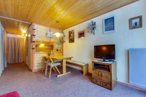 Appartements Nice Apartment In The Heart Of Val D'isere : photos des chambres