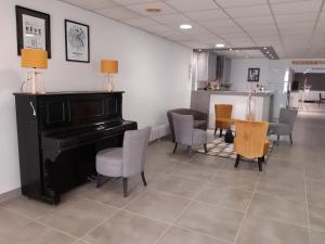 Hotels Hotel de Guyenne : photos des chambres
