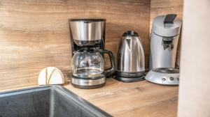 TI TAHITI STUDIO-3MIN PLAGE-TERRASSE COSY-WIFI-PARKING - TOP PROS SERVICESConciergerie La Grande Motte