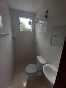 Casa a 80m da Praia das Toninhas