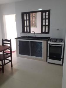 Casa a 80m da Praia das Toninhas