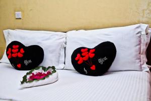 Fina Gardens Resort, Naivasha