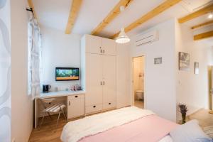 Aldo Apartments Center