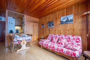 Apartment With Balcony Close To The Ski Slopes