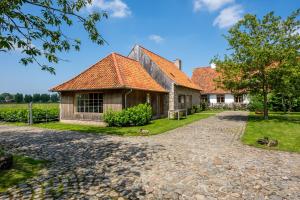 Loweide Lodges & Holiday Homes near Bruges