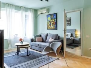 Great Views Apartment in Piata Romana