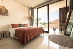 Pelangi 148 Beach Suites
