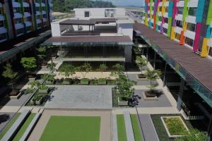 KK Aeropod Corner unit A near Airport and City Free Parking