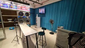 KK Aeropod Corner unit A near Airport and City Free Parking