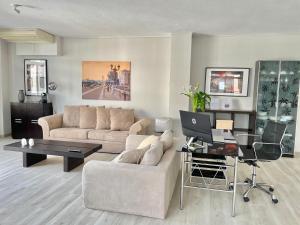 Home2Book El Encanto de la Plaza del Príncipe