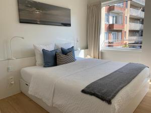 OSKAR luxe appartement op zeedijk met zeezicht