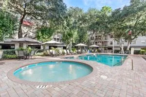 Royal Dunes - Grasslawn Beach