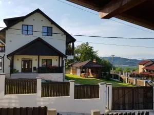 Casa Aryana, adults only - Predeluţ