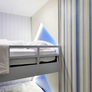 RARE !!! - 2BR ANDERSON Highest Floor 37 - City View