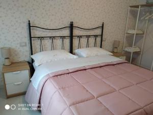 Camera Matrimoniale/Doppia con Letti Singoli con Letto Supplementare