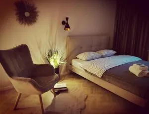 Cosy Old Town Apartment - Sakiniai