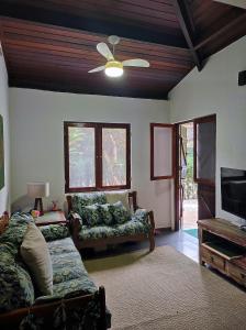 Linda casa de condomínio em Boiçucanga