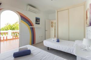 Galera Beach Boutique Art Villas with Private Pools, Free Wifi & BBQ, Corralejo by Amazzzing Travel