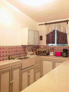 Private Beachhouse Hacienda Antigua