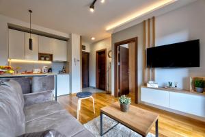 Zlatna zona 59 (Titova vila)