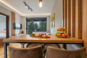 Zlatna zona 59 (Titova vila)