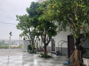 Nhà nghỉ Hùng Hoa