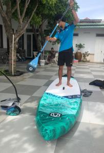 Nhà nghỉ Hùng Hoa