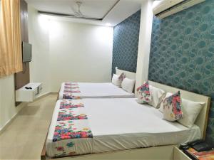 Hotel Le Heritage , Nizamudin Railway Station