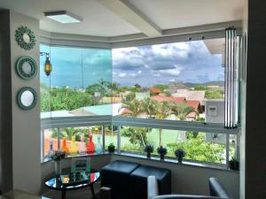 Lindo apartamento, com excelente localização, em Jurerê!