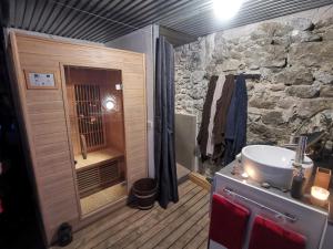 Sweet Loft Grenoble-Love Room avec jacuzzi & sauna