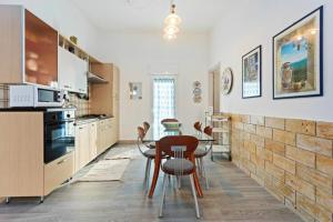 Spacious apartment in Alcamo Marina 90 m² with shared pool