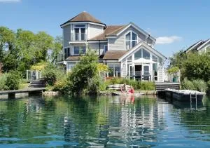 The Moorings - 南塞尔尼