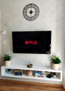 Zlatibor Holiday, Vila Leonardo VI