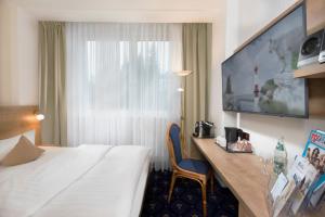 Standard Queen Room room in Best Western Ahorn Hotel Oberwiesenthal – Adults Only
