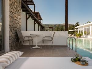 Queen Studio - Disability Access room in Nama Retreat