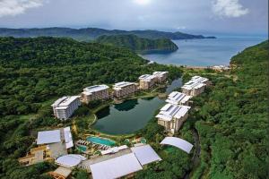 Pico De Loro 2BR