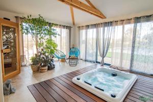 Appartements Le Clos des Eucalyptus : photos des chambres