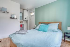 Appartements TOP 2P NEUF tout equipe avec WIFI proche Paris : photos des chambres