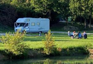 Campings Camping la Nouvelle Aventure : photos des chambres